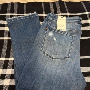 Judy Blue Mid Rise Skinny Fit Capri Size 9/29